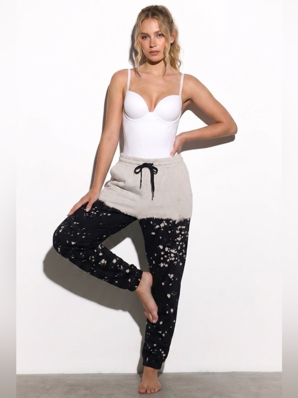 Strut This Women's Gray/ Black Tie Dye Jogger Sweatpants Size Small NWOT